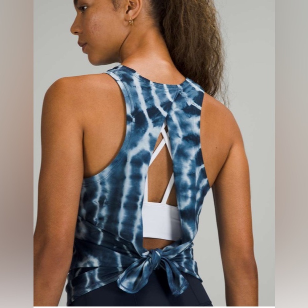 lululemon athletica All Tied Up Tank Top size 6 - Picture 2 of 11